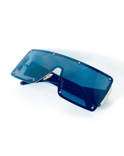 Load image into Gallery viewer, “Diamond Cut Sunglasses”
